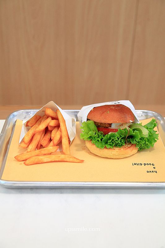 桃園大園美食【1996 BURGER】青埔人氣美式漢堡專賣店,桃園早午餐推薦 桃園大園美食【1996 BURGER】青埔人氣美式漢堡專賣店,桃園早午餐推薦