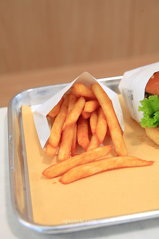 桃園大園美食【1996 BURGER】青埔人氣美式漢堡專賣店,桃園早午餐推薦 桃園大園美食【1996 BURGER】青埔人氣美式漢堡專賣店,桃園早午餐推薦