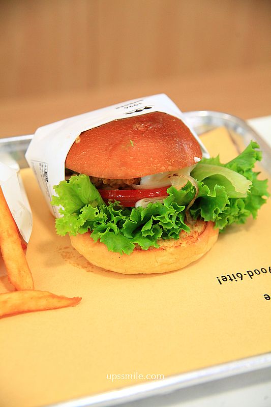 桃園大園美食【1996 BURGER】青埔人氣美式漢堡專賣店,桃園早午餐推薦 桃園大園美食【1996 BURGER】青埔人氣美式漢堡專賣店,桃園早午餐推薦