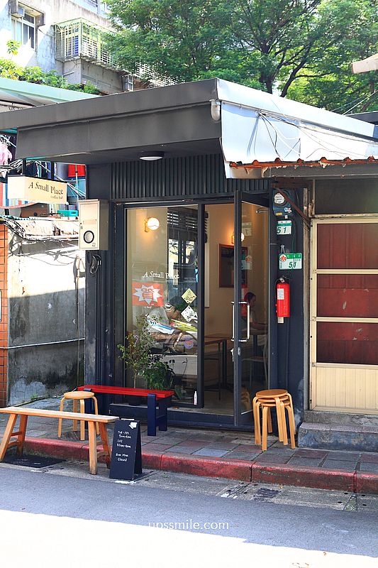捷運古亭站咖啡廳【A Small Place】手作烘焙香酥可頌，台北人氣澳系咖啡廳