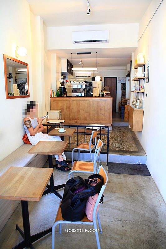 捷運古亭站咖啡廳【A Small Place】手作烘焙香酥可頌，台北人氣澳系咖啡廳