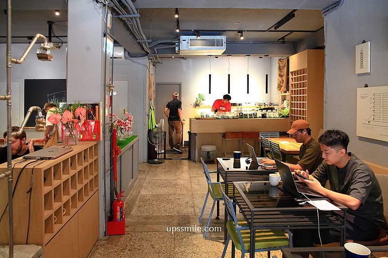 台北古亭站咖啡廳【建築珈琲】台北不限時咖啡廳，建築人殿堂咖啡廳