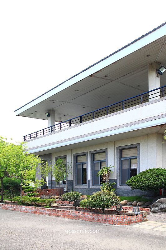 嘉義景點免門票【新港香藝文化園區】20元可餵梅花鹿與羊，看老師傅製香過程曬香腳