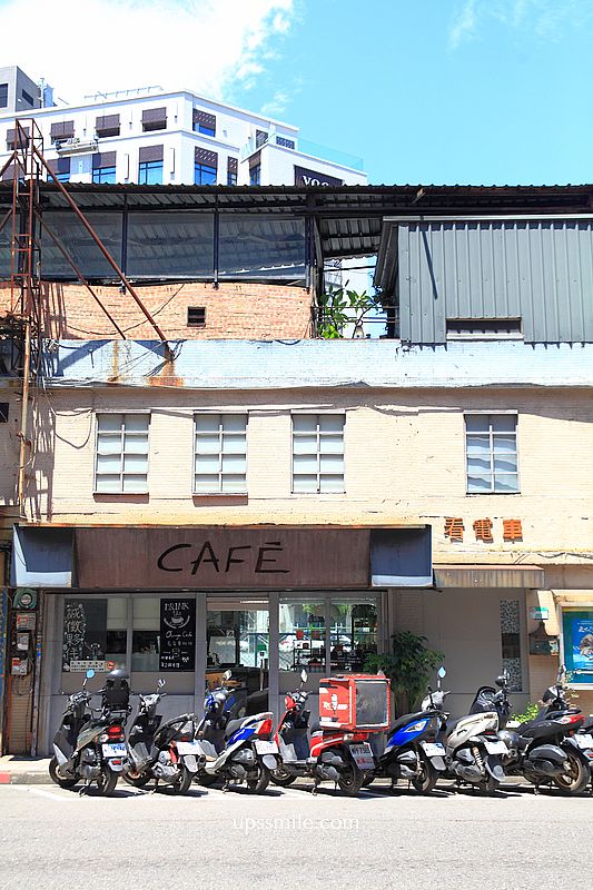士林咖啡廳【看電車咖啡Orange Cafe】士林看捷運電車不限時咖啡廳
