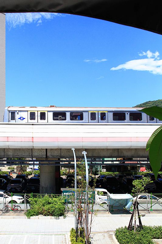 士林咖啡廳【看電車咖啡Orange Cafe】士林看捷運電車不限時咖啡廳 士林咖啡廳【看電車咖啡Orange Cafe】士林看捷運電車不限時咖啡廳
