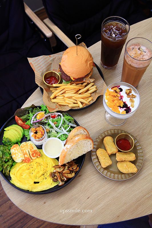 桃園咖啡廳【益棧咖啡 iJ Cafe】中壢韓系咖啡廳混搭露營風,中壢早午餐咖啡廳推薦 桃園咖啡廳【益棧咖啡 iJ Cafe】中壢韓系咖啡廳混搭露營風,中壢早午餐咖啡廳推薦