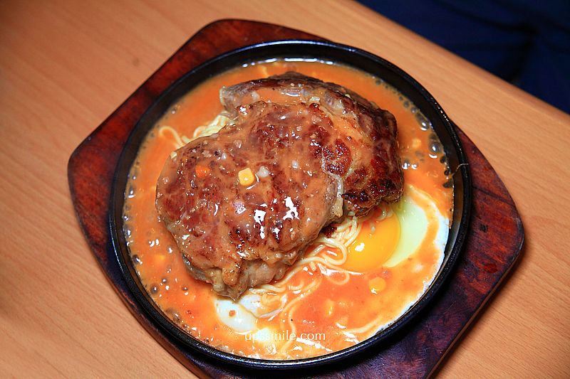 新竹美食【白鬍子牛排湖口店】湖口美食平價牛排餐廳，飲料自助吧無限暢飲