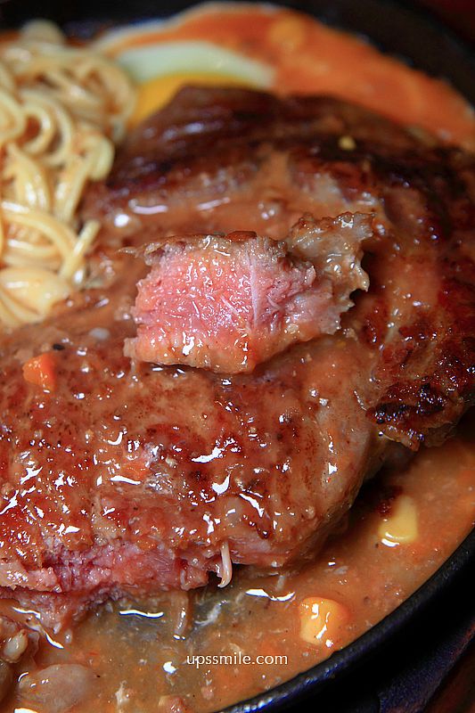 新竹美食【白鬍子牛排湖口店】湖口美食平價牛排餐廳，飲料自助吧無限暢飲