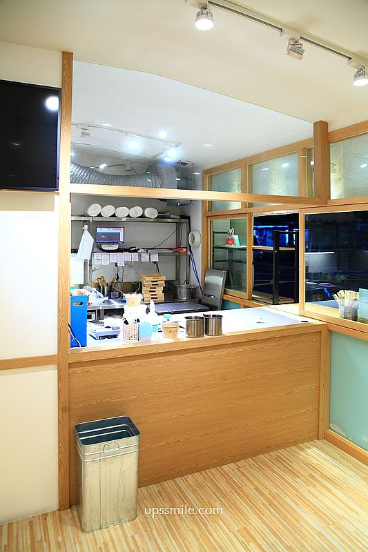 台北好吃便當【杉盒便當製所信義店】信義區客製化餐盒，這不是健康餐盒卻銷魂好吃