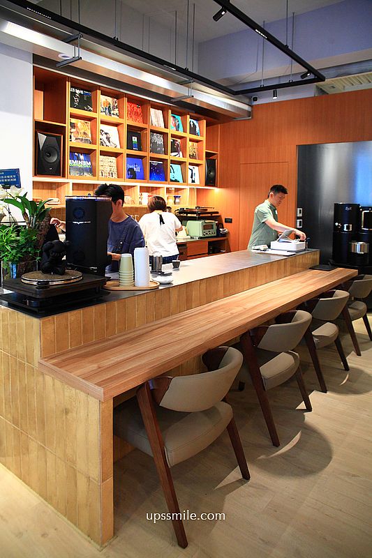 台北黑膠唱片咖啡廳【AVC Coffee Roasters 】台北自家烘焙咖啡廳,創意拉花 台北黑膠唱片咖啡廳【AVC Coffee Roasters 】台北自家烘焙咖啡廳,創意拉花