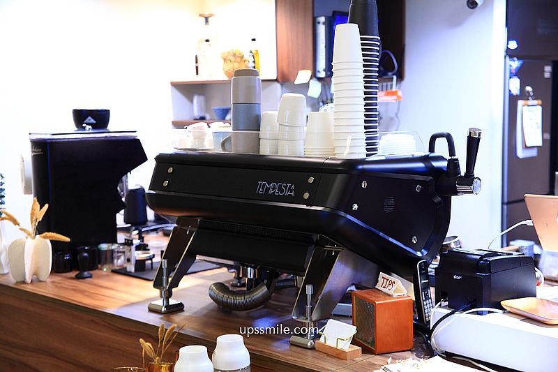 新莊美食【To Me Coffee Studio】捷運輔大站早午餐，新莊不限時咖啡廳