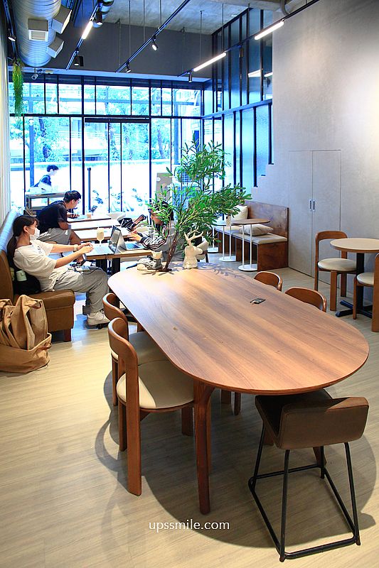 新莊美食【To Me Coffee Studio】捷運輔大站早午餐，新莊不限時咖啡廳