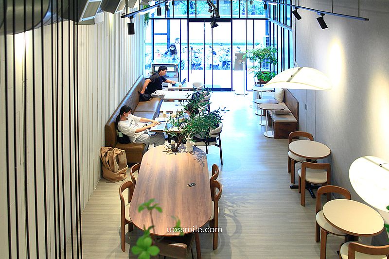 新莊美食【To Me Coffee Studio】捷運輔大站早午餐，新莊不限時咖啡廳