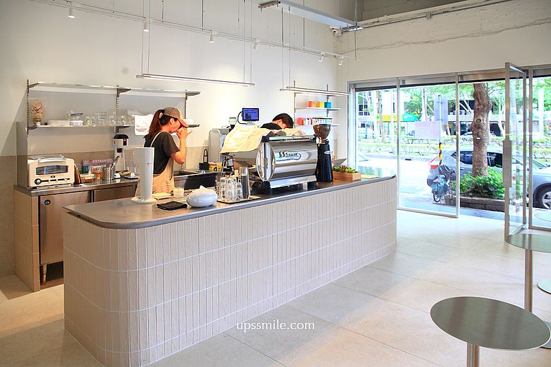 民生社區咖啡廳【Twi A Coffee Roasters 錘子咖啡民生店】天母人氣自家烘焙咖啡廳開分店 民生社區咖啡廳【Twi A Coffee Roasters 錘子咖啡民生店】天母人氣自家烘焙咖啡廳開分店
