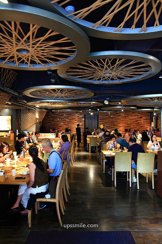 台北松山區美食【杭州小籠湯包民生店】米其林必比登推介台北美食