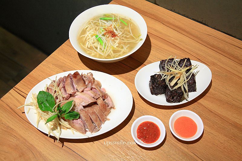 台北雙城街美食【阿萬鵝肉】晴光市場美食老字號古早味鵝肉店
