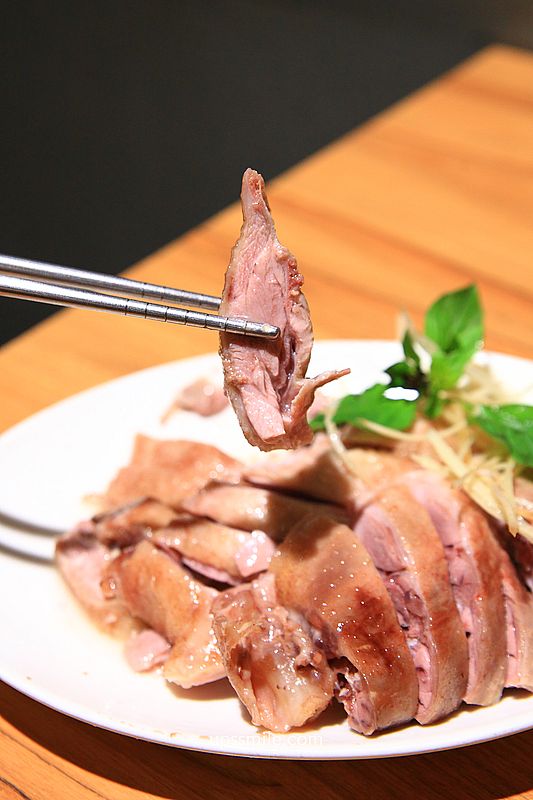 台北雙城街美食【阿萬鵝肉】晴光市場美食老字號古早味鵝肉店