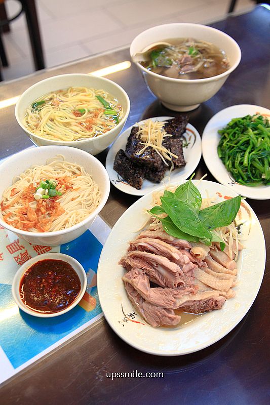 台北宵夜美食【樺鵝肉】中山區長春路30年鵝肉專賣老店