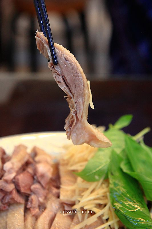 台北宵夜美食【樺鵝肉】中山區長春路30年鵝肉專賣老店