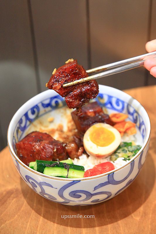 台北信義區美食【開囍滷肉專賣店opensmile】500碗米其林美食推薦滷肉飯 台北信義區美食【開囍滷肉專賣店opensmile】500碗米其林美食推薦滷肉飯
