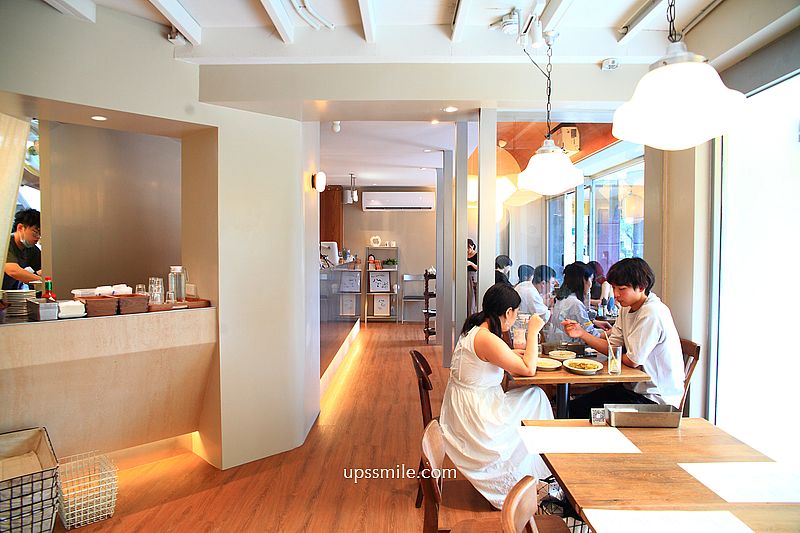 台北中山站美食【waku waku kitchen】主打天然酵母酸種披薩，全新形態店鋪登場