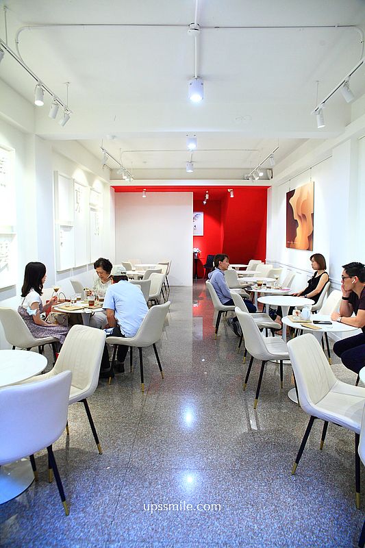 大稻埕咖啡廳【森高砂咖啡館迪化烘焙館】迪化街洋樓老宅天井咖啡廳，外國觀光客必去台北景點
