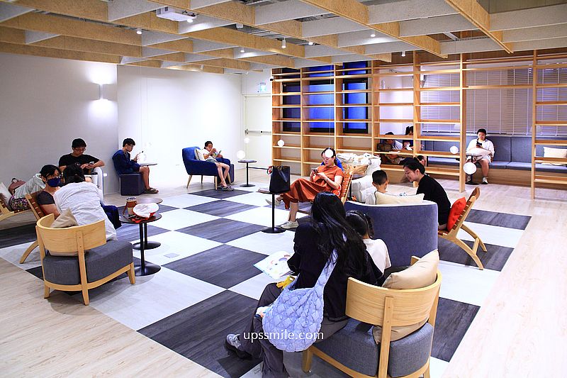 新竹竹北景點【竹北市立圖書館福德分館】全球首創的香氛圖書館 新竹竹北景點【竹北市立圖書館福德分館】全球首創的香氛圖書館