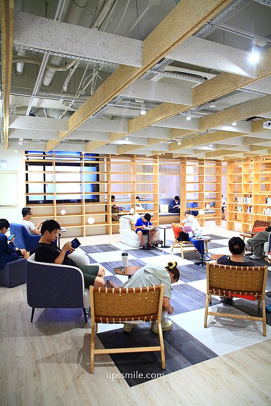 新竹竹北景點【竹北市立圖書館福德分館】全球首創的香氛圖書館 新竹竹北景點【竹北市立圖書館福德分館】全球首創的香氛圖書館