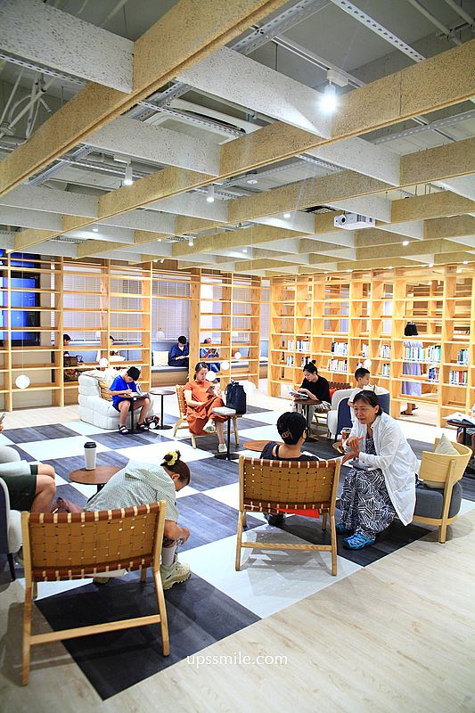 新竹竹北景點【竹北市立圖書館福德分館】全球首創的香氛圖書館 新竹竹北景點【竹北市立圖書館福德分館】全球首創的香氛圖書館