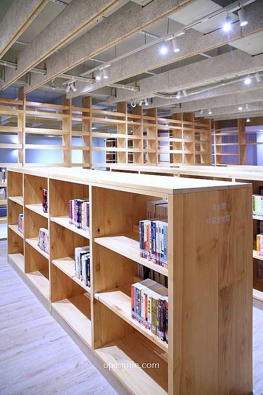 新竹竹北景點【竹北市立圖書館福德分館】全球首創的香氛圖書館 新竹竹北景點【竹北市立圖書館福德分館】全球首創的香氛圖書館