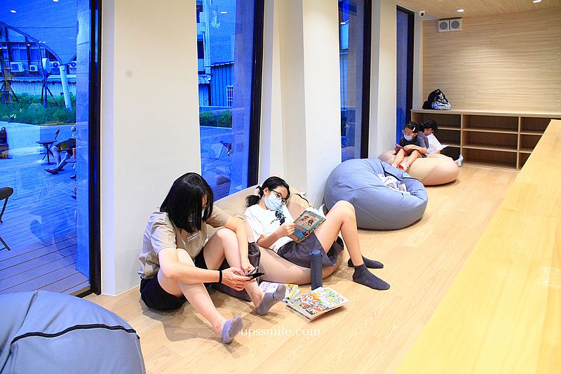 新竹竹北景點【竹北市立圖書館福德分館】全球首創的香氛圖書館 新竹竹北景點【竹北市立圖書館福德分館】全球首創的香氛圖書館