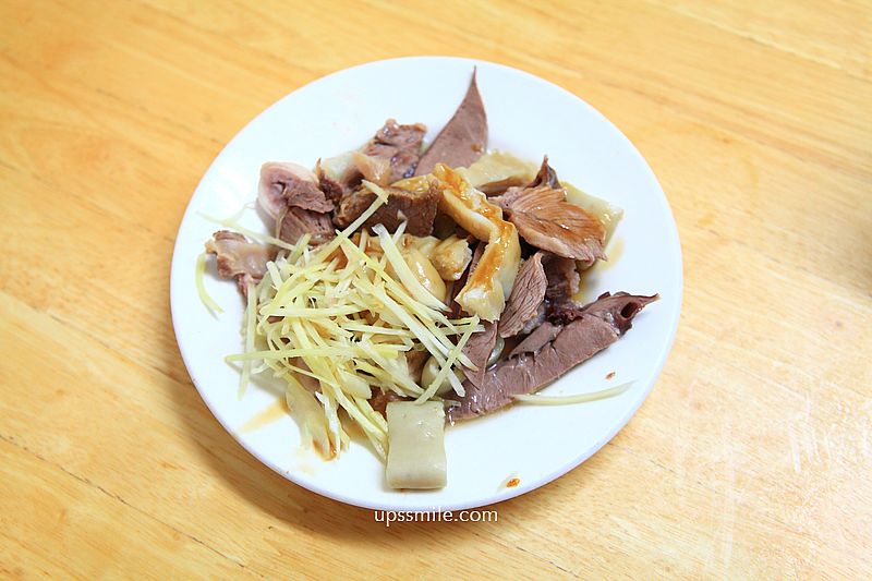 東門市場美食【羅媽媽米粉湯】台北美食老字號必點黑白切 東門市場美食【羅媽媽米粉湯】台北美食老字號必點黑白切