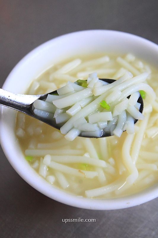 台北科技大樓站美食【呂巷仔口麵食館】500碗推薦老字號台北米粉湯黑白切