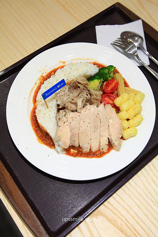 士林美食【Banana blue Curry & Coffee】獨棟清水模咖啡廳,複合式士林台式創意咖哩飯 士林美食【Banana blue Curry & Coffee】獨棟清水模咖啡廳,複合式士林台式創意咖哩飯