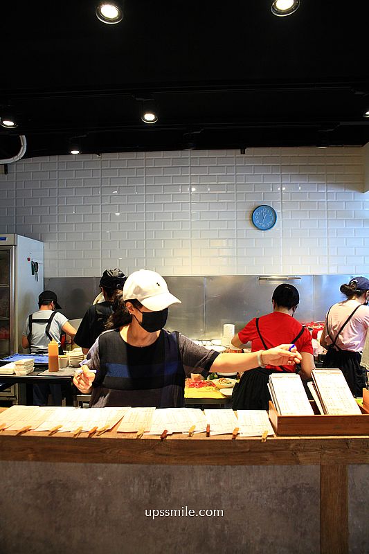 新店美食【碧潭橋頭鵝肉專賣店米其林】捷運新店區公所站美食推薦鵝肉 新店美食【碧潭橋頭鵝肉專賣店米其林】捷運新店區公所站美食推薦鵝肉