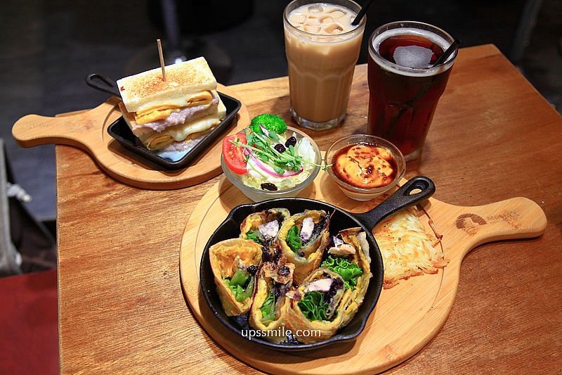 南京復興早午餐【MAMA’S鐵鍋早午餐南京店】小巨蛋早午餐必吃藍莓雞肉起司酥脆蛋餅 南京復興早午餐【MAMA’S鐵鍋早午餐南京店】小巨蛋早午餐必吃藍莓雞肉起司酥脆蛋餅