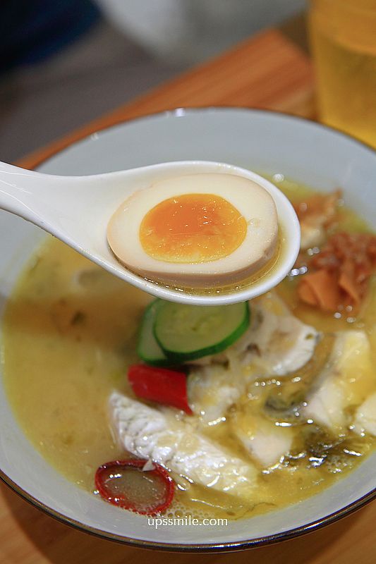 台北公館美食【雞soup】台北雞湯麵推薦,氣泡飲料無限暢飲 台北公館美食【雞soup】台北雞湯麵推薦,氣泡飲料無限暢飲