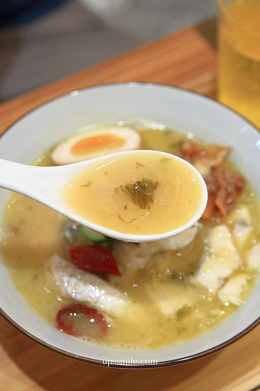 台北公館美食【雞soup】台北雞湯麵推薦,氣泡飲料無限暢飲 台北公館美食【雞soup】台北雞湯麵推薦,氣泡飲料無限暢飲