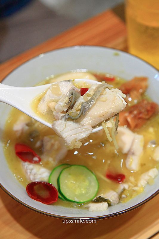 台北公館美食【雞soup】台北雞湯麵推薦,氣泡飲料無限暢飲 台北公館美食【雞soup】台北雞湯麵推薦,氣泡飲料無限暢飲