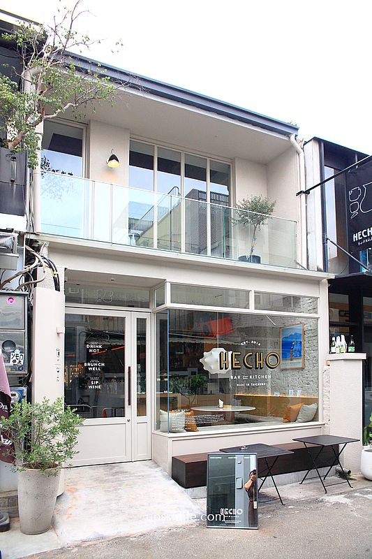 台中早午餐咖啡廳【做咖啡HECHO : Bar & Kitchen】勤美誠品旁老宅複合式義式餐廳