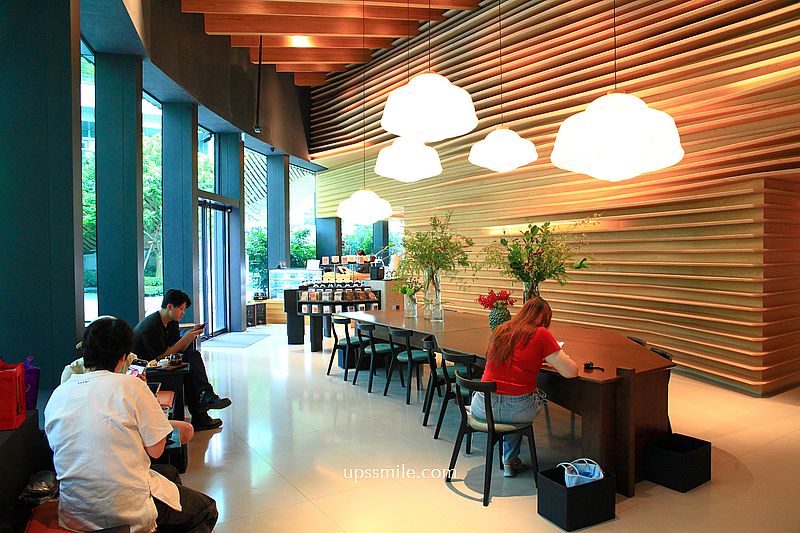 台中咖啡廳【Phase Coffee Roasters x 碧月Dessert 勤美術館店】台中神等級流心巴斯克蛋糕 台中咖啡廳【Phase Coffee Roasters x 碧月Dessert 勤美術館店】台中神等級流心巴斯克蛋糕