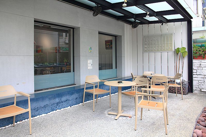 台中北屯美食【同齊咖吡北屯旗艦店】台中不限時咖啡廳,台中深夜咖啡廳 台中北屯美食【同齊咖吡北屯旗艦店】台中不限時咖啡廳,台中深夜咖啡廳