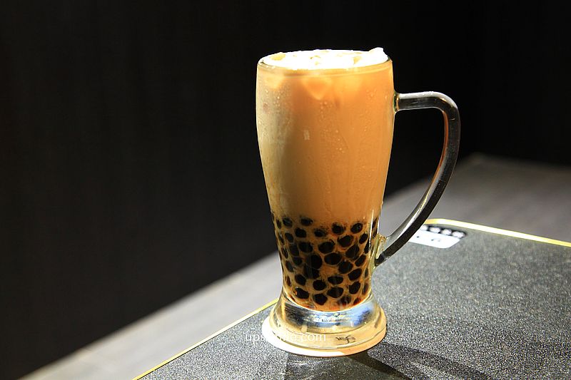 台中北屯區美食【長順茶館】台中茶館寬敞聚會茶餐廳，必點珍珠奶茶