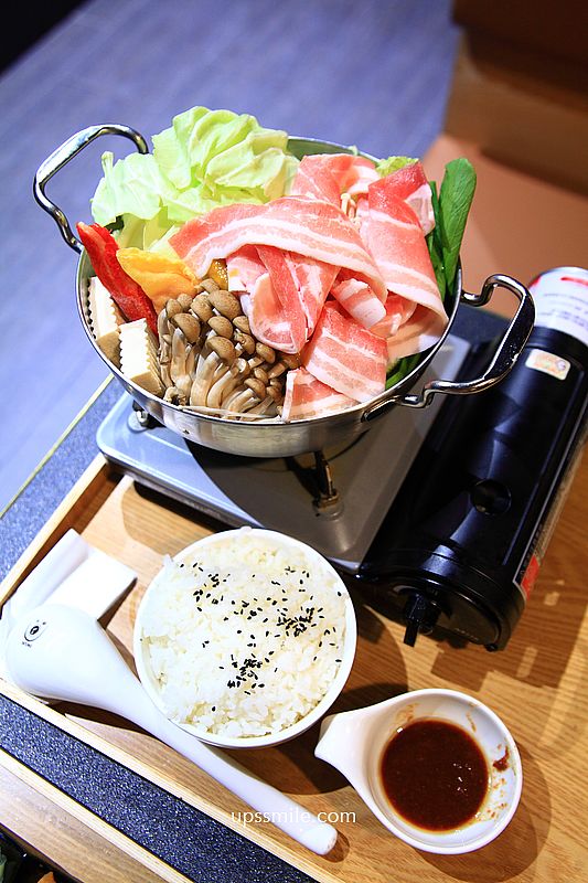 台中北屯區美食【長順茶館】台中茶館寬敞聚會茶餐廳，必點珍珠奶茶