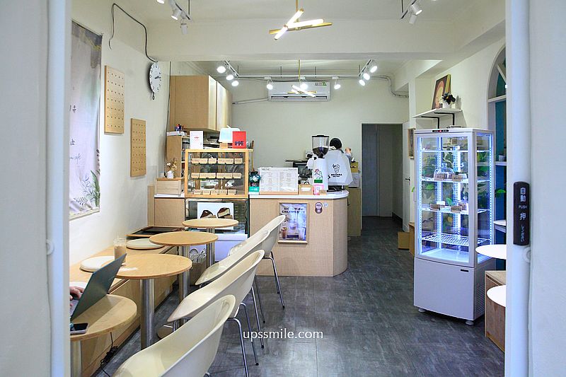 台北韓系咖啡廳【理由咖啡 Yiyou Café(이유카페) 】捷運古亭站不限時咖啡廳 台北韓系咖啡廳【理由咖啡 Yiyou Café(이유카페) 】捷運古亭站不限時咖啡廳