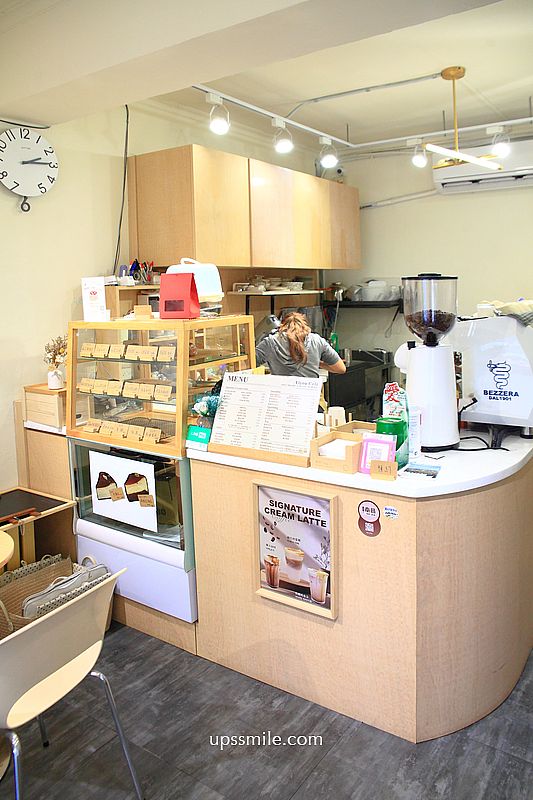 台北韓系咖啡廳【理由咖啡 Yiyou Café(이유카페) 】捷運古亭站不限時咖啡廳 台北韓系咖啡廳【理由咖啡 Yiyou Café(이유카페) 】捷運古亭站不限時咖啡廳
