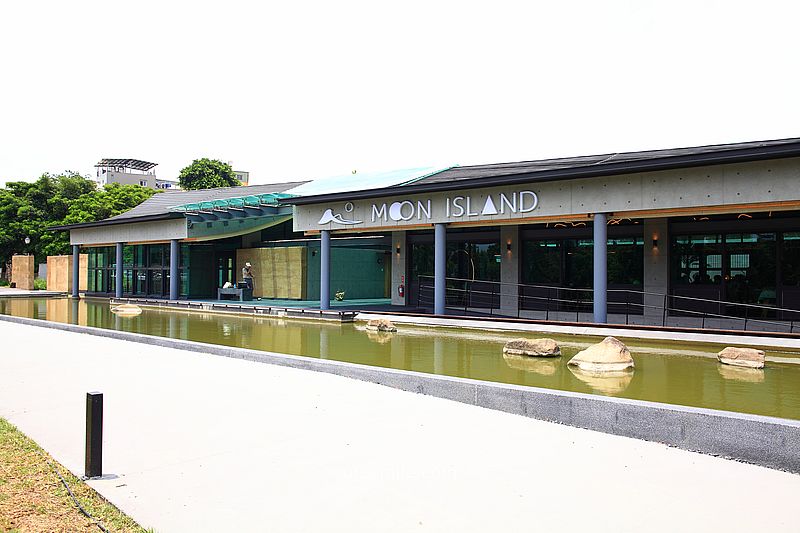 桃園美食清水模景觀餐廳【Moon island沐嶋桃園旗艦店】2026桃園最新秘境龍山地下皇宮 桃園美食清水模景觀餐廳【Moon island沐嶋桃園旗艦店】2026桃園最新秘境龍山地下皇宮