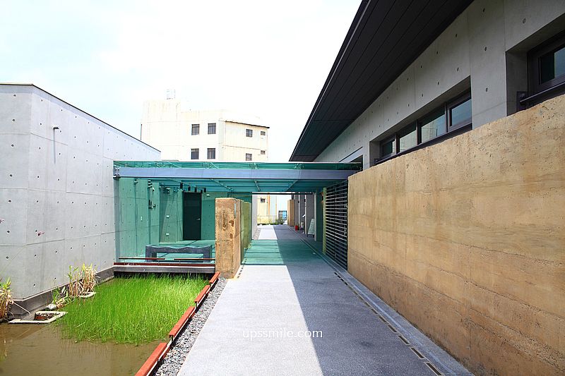 桃園美食清水模景觀餐廳【Moon island沐嶋桃園旗艦店】2026桃園最新秘境龍山地下皇宮 桃園美食清水模景觀餐廳【Moon island沐嶋桃園旗艦店】2026桃園最新秘境龍山地下皇宮