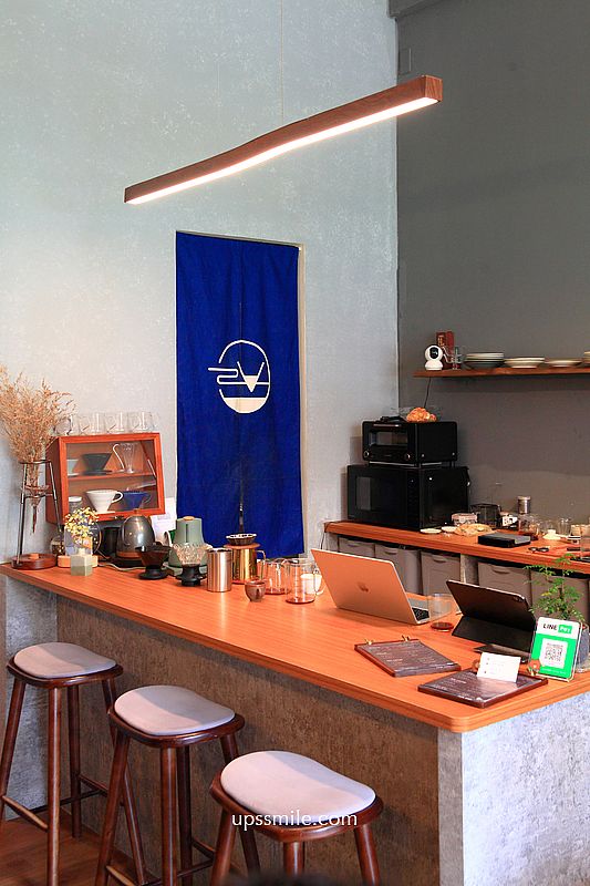 新北鶯歌咖啡廳【Island Time Coffee Roasters嶼時咖啡】捷運三鶯線景點，台北自家烘焙咖啡廳，法國Kiri巴斯克蛋糕推薦