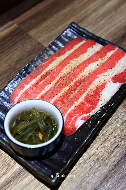 台中燒肉【小札卡個人燒肉逢甲店】全台首創輸送帶送肉,逢甲美食日式燒肉推薦 台中燒肉【小札卡個人燒肉逢甲店】全台首創輸送帶送肉,逢甲美食日式燒肉推薦